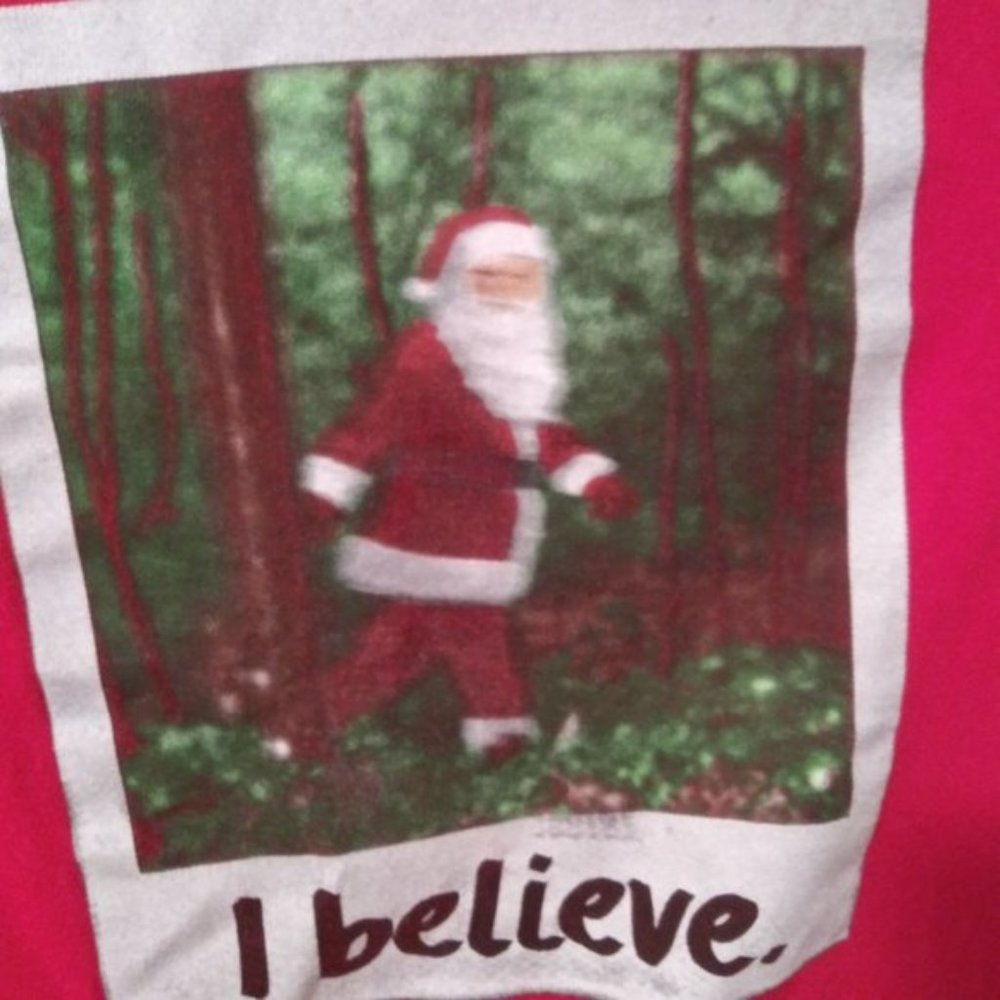 SALE - Red santa "I believe" bigfoot style tee
